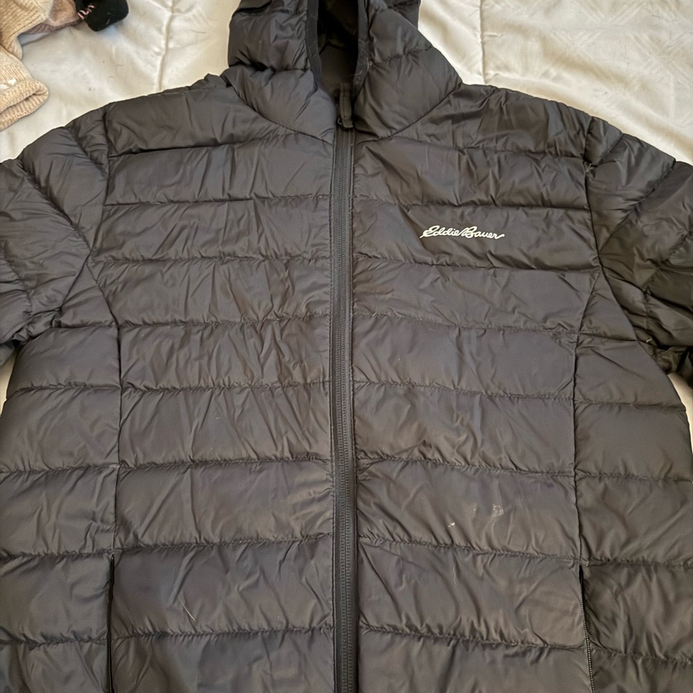 Eddie Bauer Men's Charcoal Puffer Jacket